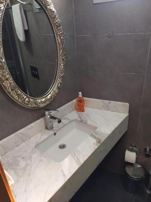 Step Suites Istanbul Exteriör bild